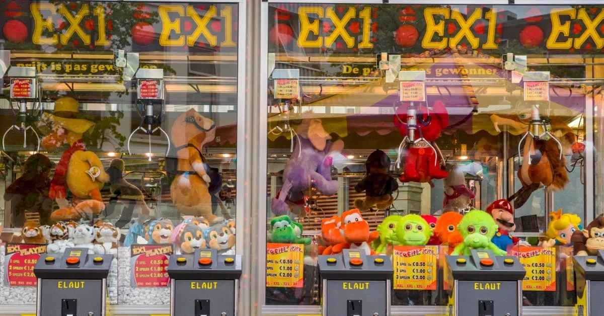 Claw machine grijper vroeger kermis grijpen